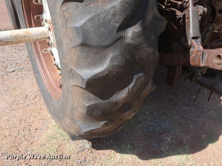 image for item GS9900 1979 Allis Chalmers 7045  tractor