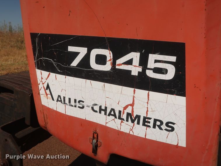 image for item GS9900 1979 Allis Chalmers 7045  tractor