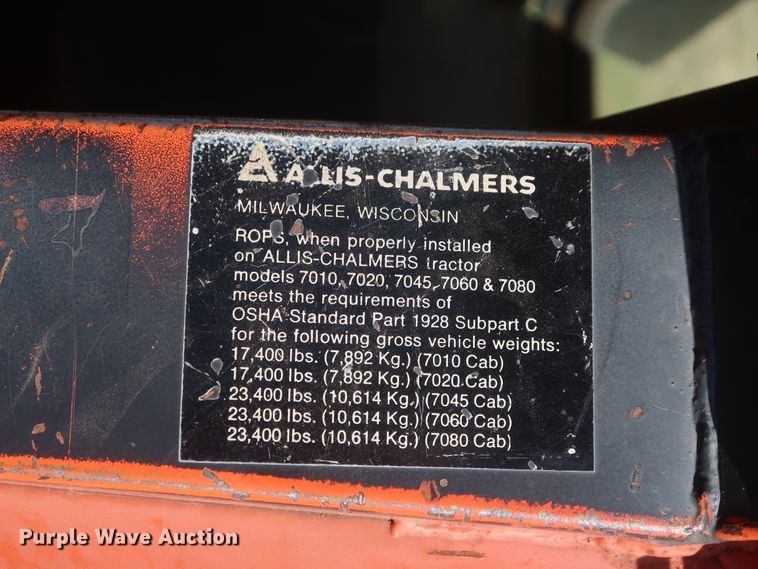 image for item GS9900 1979 Allis Chalmers 7045  tractor