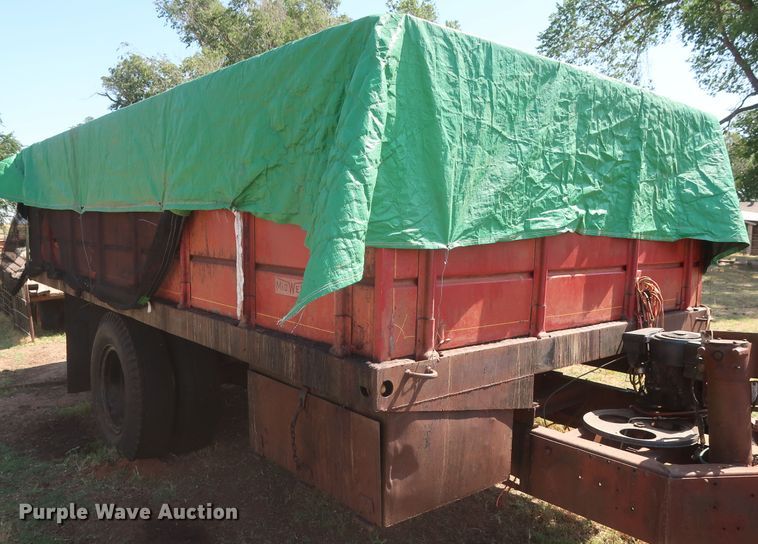 image for item GS9903 Midwest grain trailer