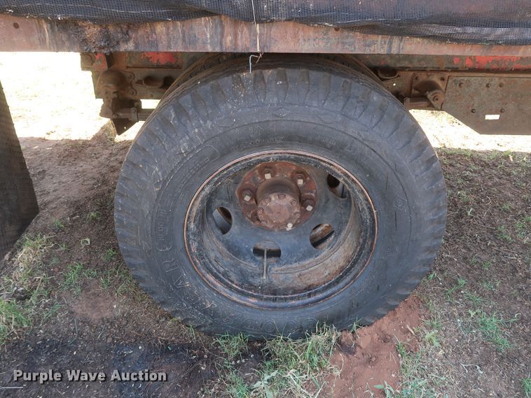 image for item GS9903 Midwest grain trailer