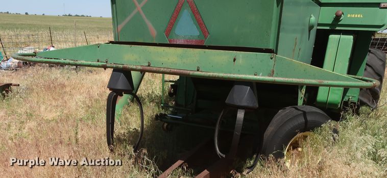 image for item GS9905 (3) John Deere combines