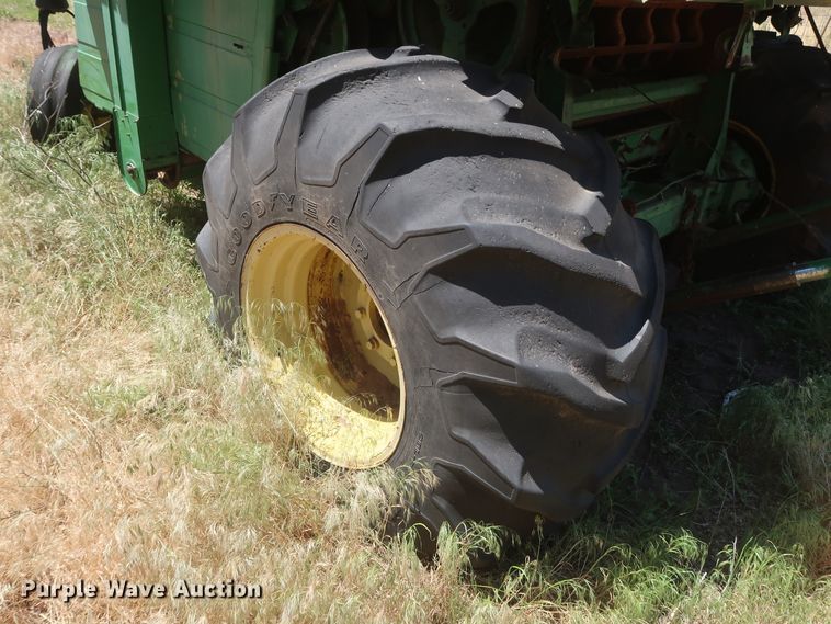image for item GS9905 (3) John Deere combines