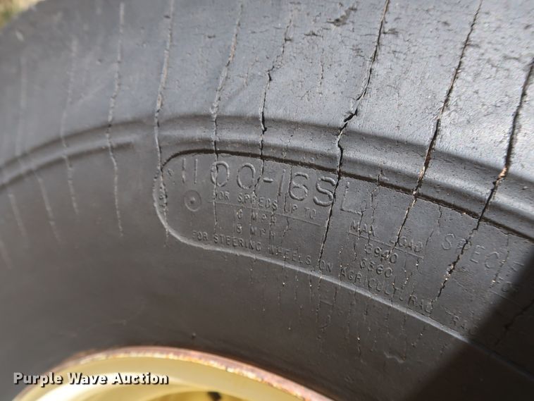 image for item GS9905 (3) John Deere combines