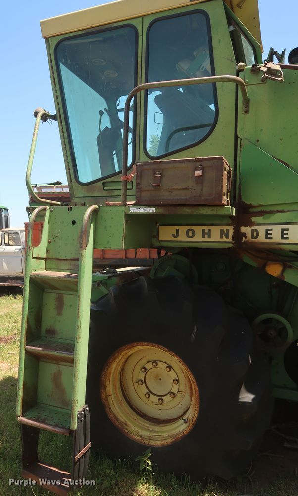 image for item GS9905 (3) John Deere combines