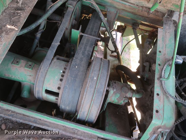 image for item GS9905 (3) John Deere combines