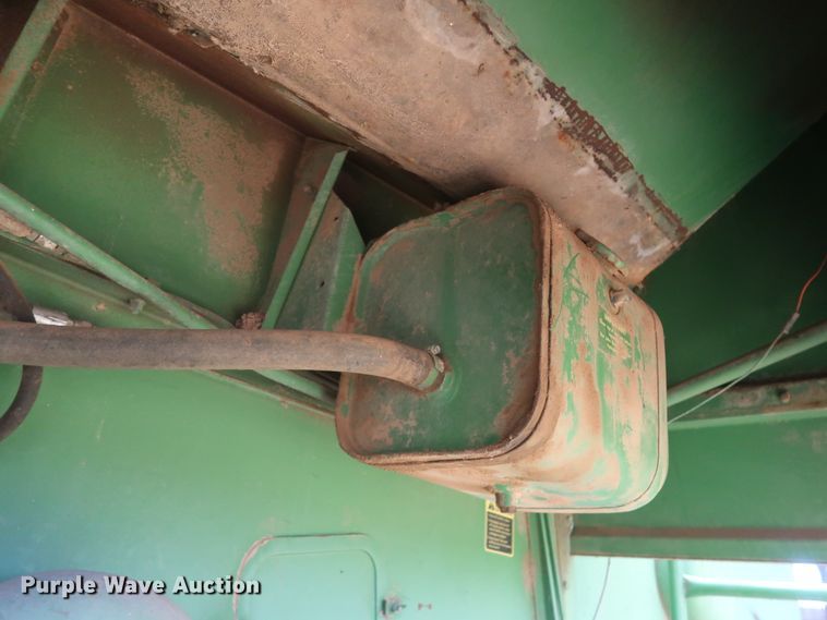 image for item GS9905 (3) John Deere combines