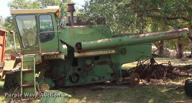 image for item GS9905 (3) John Deere combines