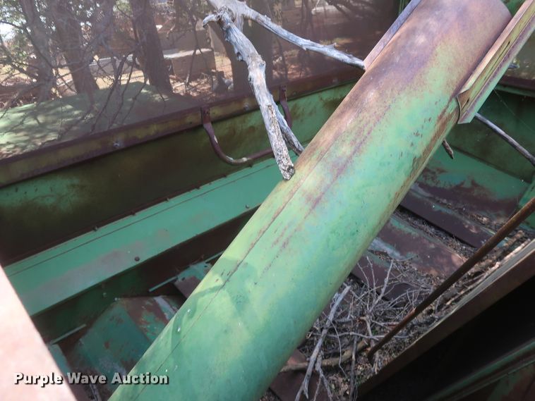 image for item GS9905 (3) John Deere combines