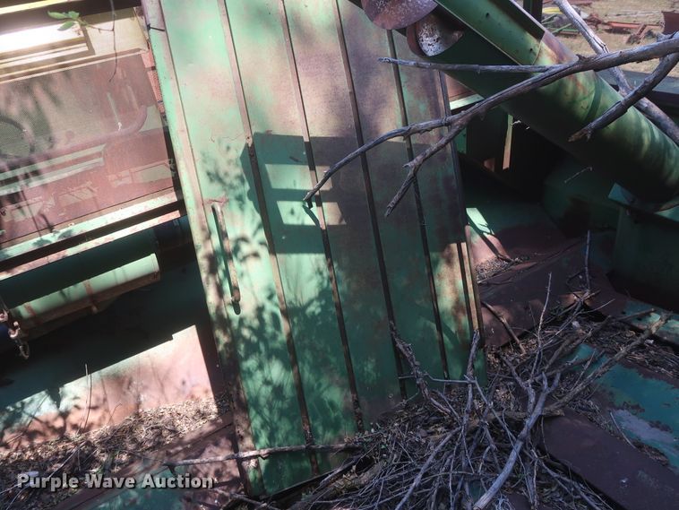 image for item GS9905 (3) John Deere combines