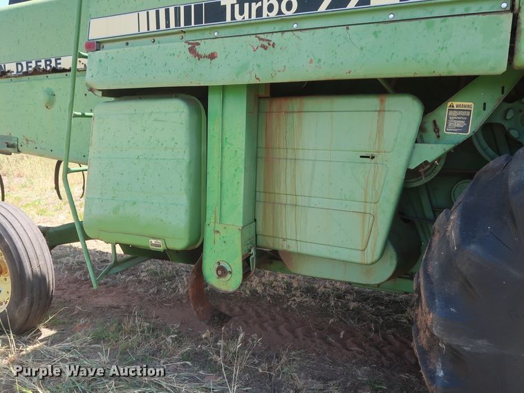 image for item GS9908 1981 John Deere 7720 Turbo combine