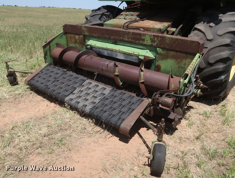 image for item GS9908 1981 John Deere 7720 Turbo combine