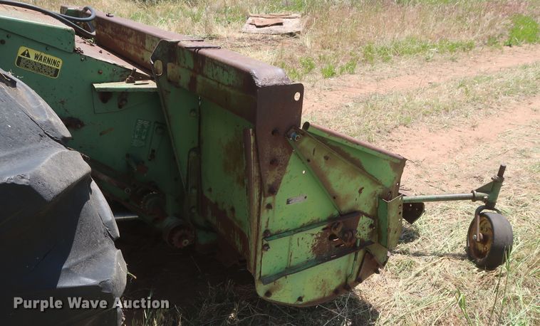 image for item GS9908 1981 John Deere 7720 Turbo combine