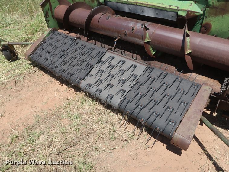 image for item GS9908 1981 John Deere 7720 Turbo combine