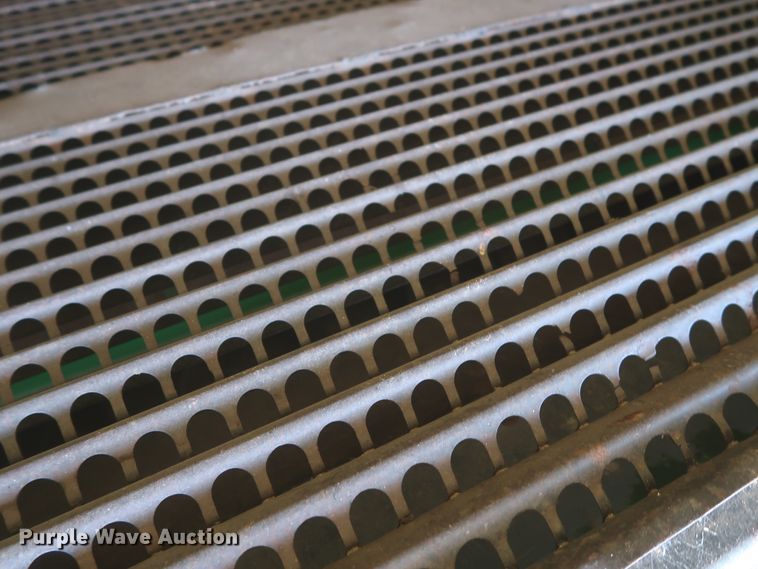 image for item GS9908 1981 John Deere 7720 Turbo combine