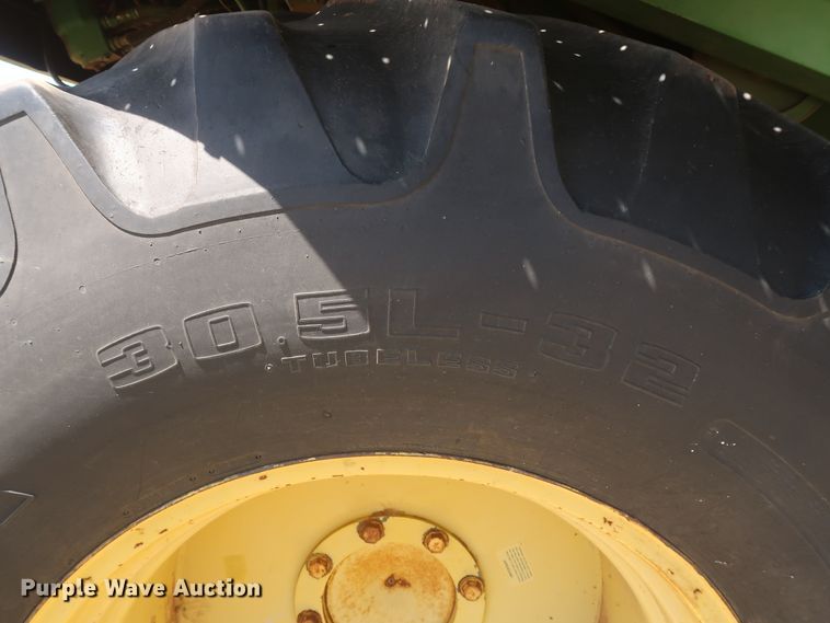 image for item GS9908 1981 John Deere 7720 Turbo combine