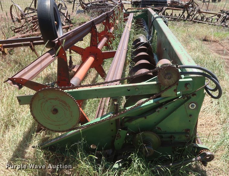 image for item GS9908 1981 John Deere 7720 Turbo combine