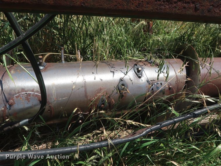 image for item GS9908 1981 John Deere 7720 Turbo combine