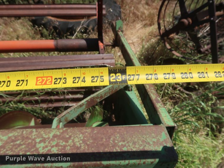 image for item GS9908 1981 John Deere 7720 Turbo combine