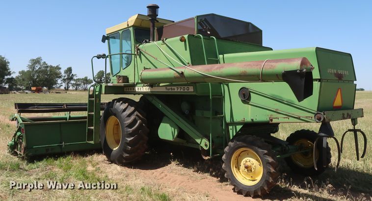image for item GS9912 John Deere 7700 Turbo combine