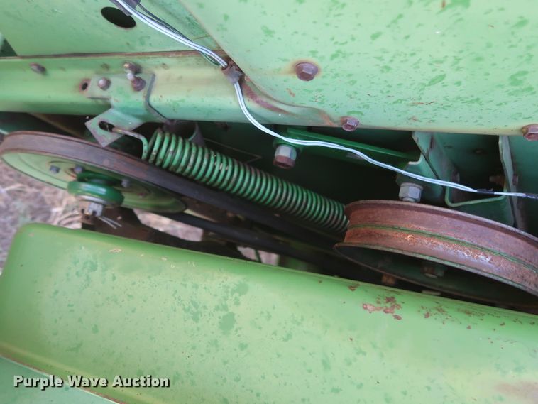 image for item GS9912 John Deere 7700 Turbo combine