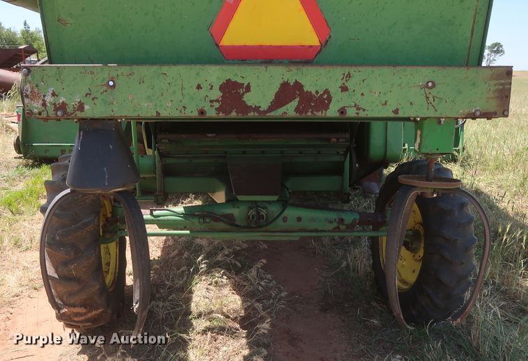 image for item GS9912 John Deere 7700 Turbo combine