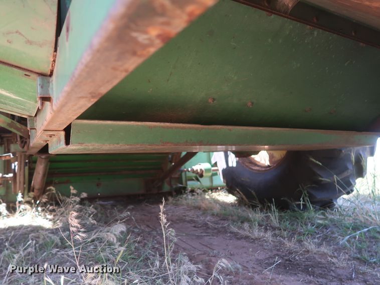 image for item GS9912 John Deere 7700 Turbo combine