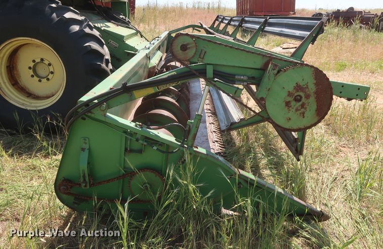 image for item GS9912 John Deere 7700 Turbo combine