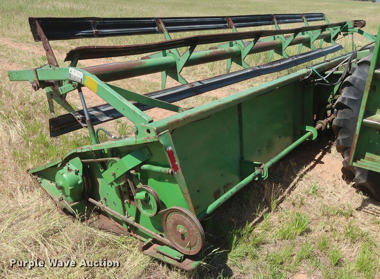 image for item GS9912 John Deere 7700 Turbo combine