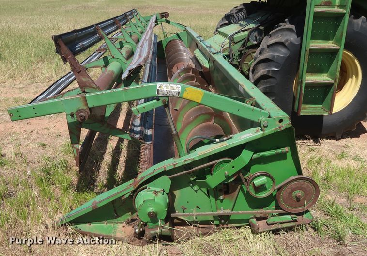 image for item GS9912 John Deere 7700 Turbo combine