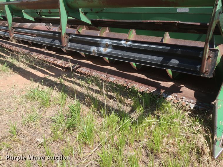 image for item GS9912 John Deere 7700 Turbo combine