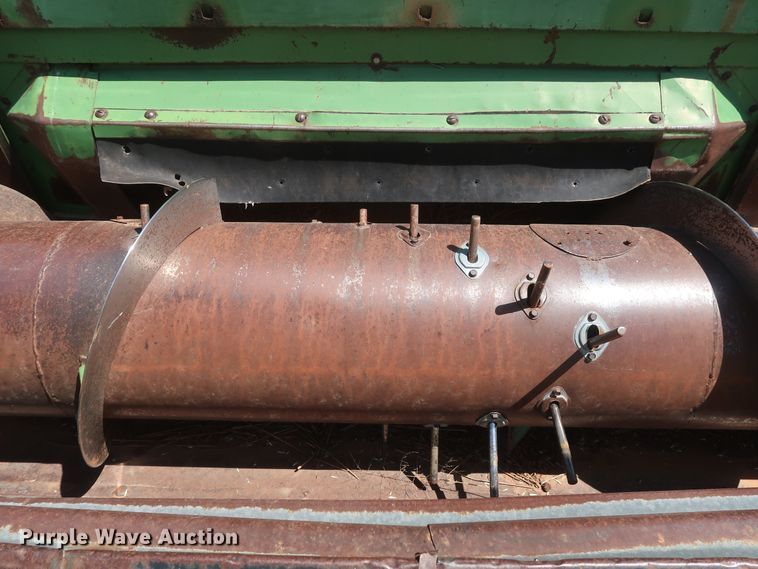 image for item GS9912 John Deere 7700 Turbo combine