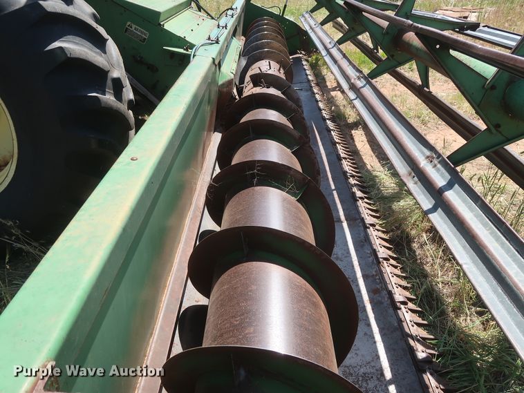 image for item GS9912 John Deere 7700 Turbo combine