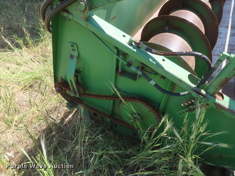 image for item GS9912 John Deere 7700 Turbo combine