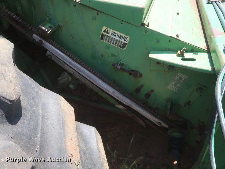 image for item GS9912 John Deere 7700 Turbo combine
