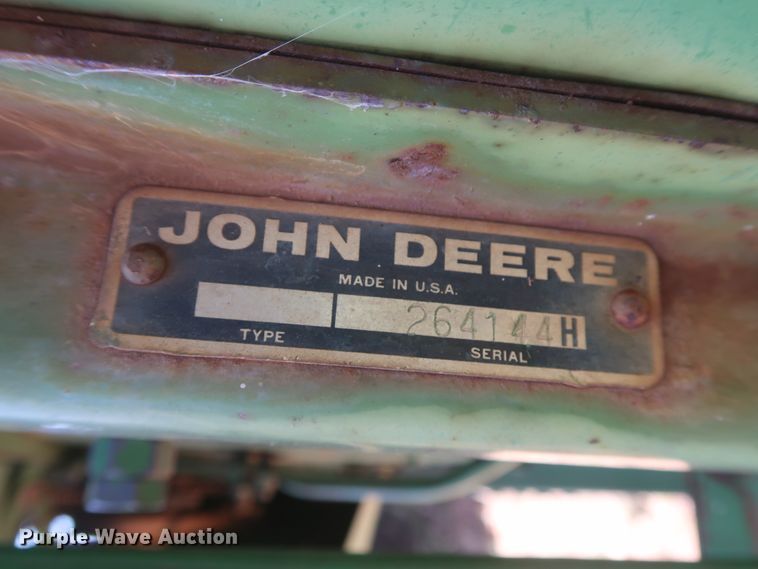 image for item GS9912 John Deere 7700 Turbo combine