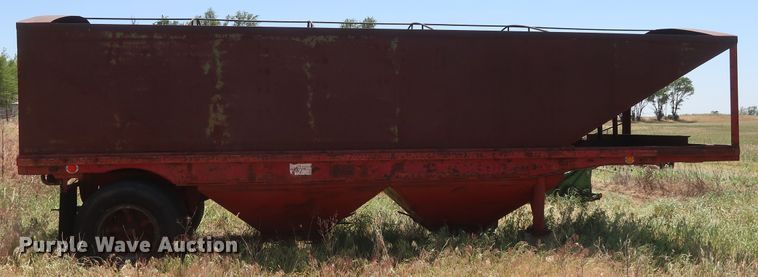 image for item GS9914 Hereford double hopper bottom grain trailer