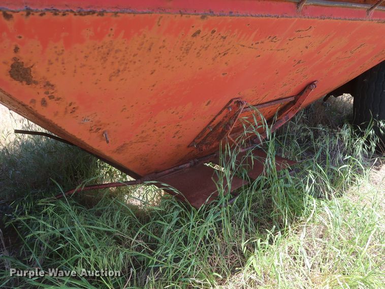 image for item GS9914 Hereford double hopper bottom grain trailer