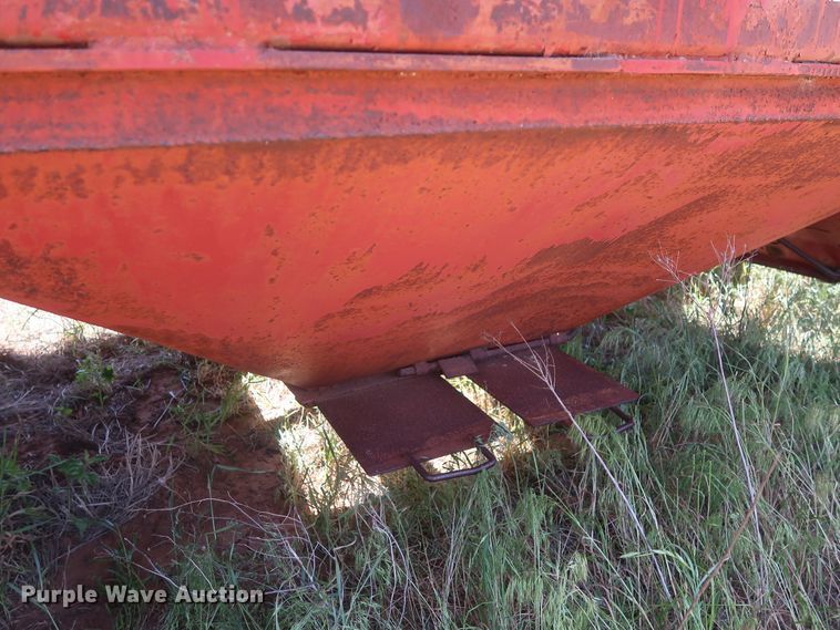 image for item GS9914 Hereford double hopper bottom grain trailer