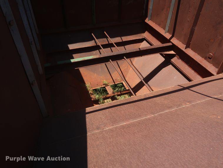 image for item GS9914 Hereford double hopper bottom grain trailer