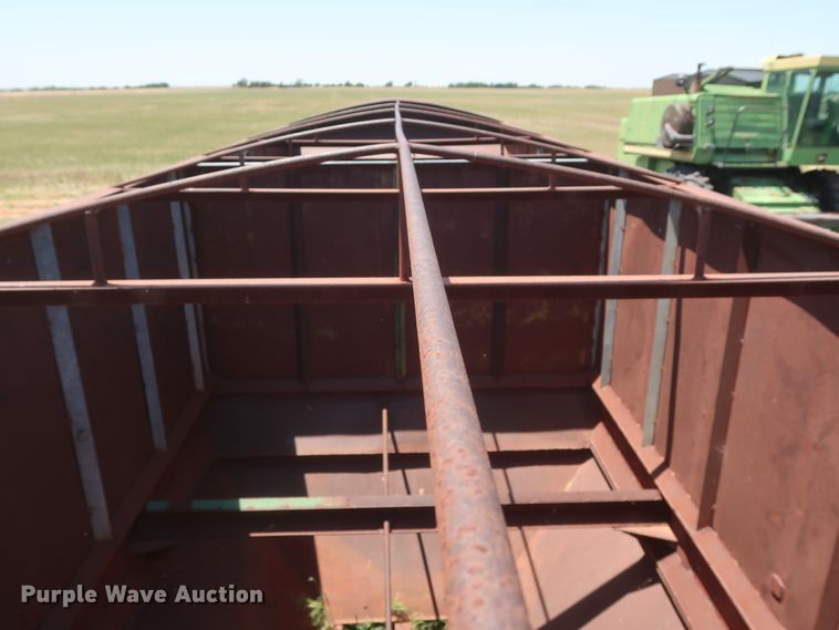 image for item GS9914 Hereford double hopper bottom grain trailer