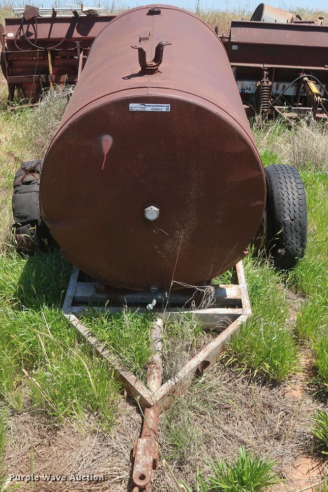 image for item GS9915 Willbron Bros tank trailer