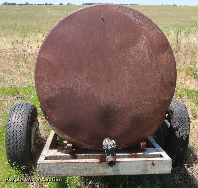 image for item GS9915 Willbron Bros tank trailer