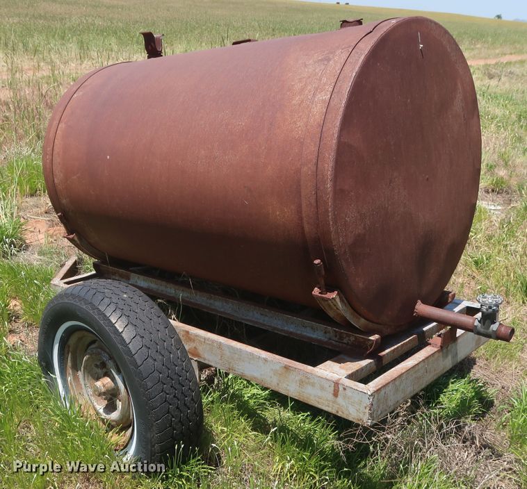 image for item GS9915 Willbron Bros tank trailer