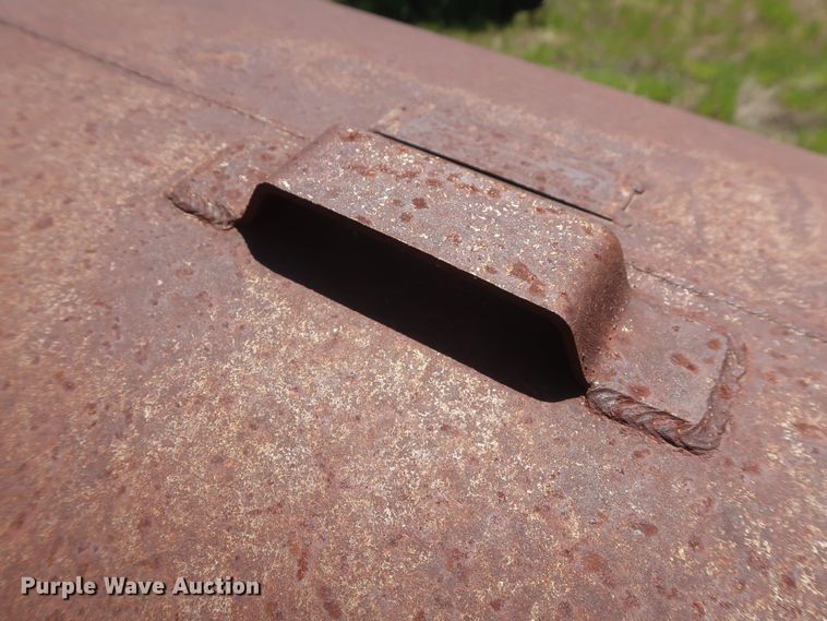 image for item GS9915 Willbron Bros tank trailer