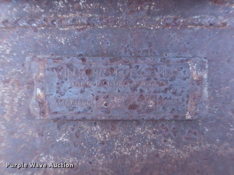 image for item GS9915 Willbron Bros tank trailer