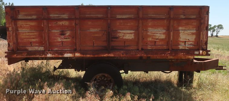 image for item GS9916 Dump trailer