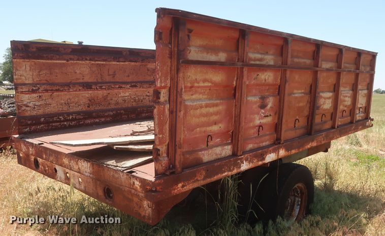 image for item GS9916 Dump trailer