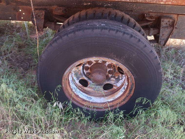 image for item GS9916 Dump trailer