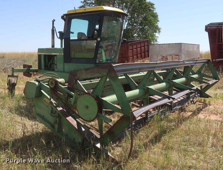 image for item GS9917 1983 John Deere 2420  windrower